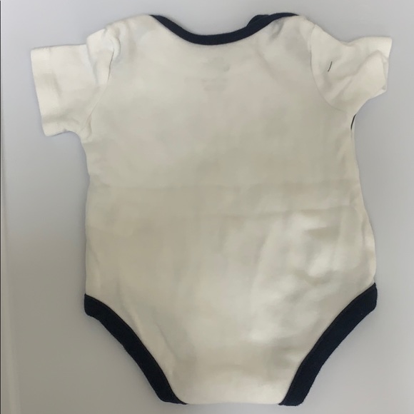 Infant Nike bodysuit - Picture 5 of 5